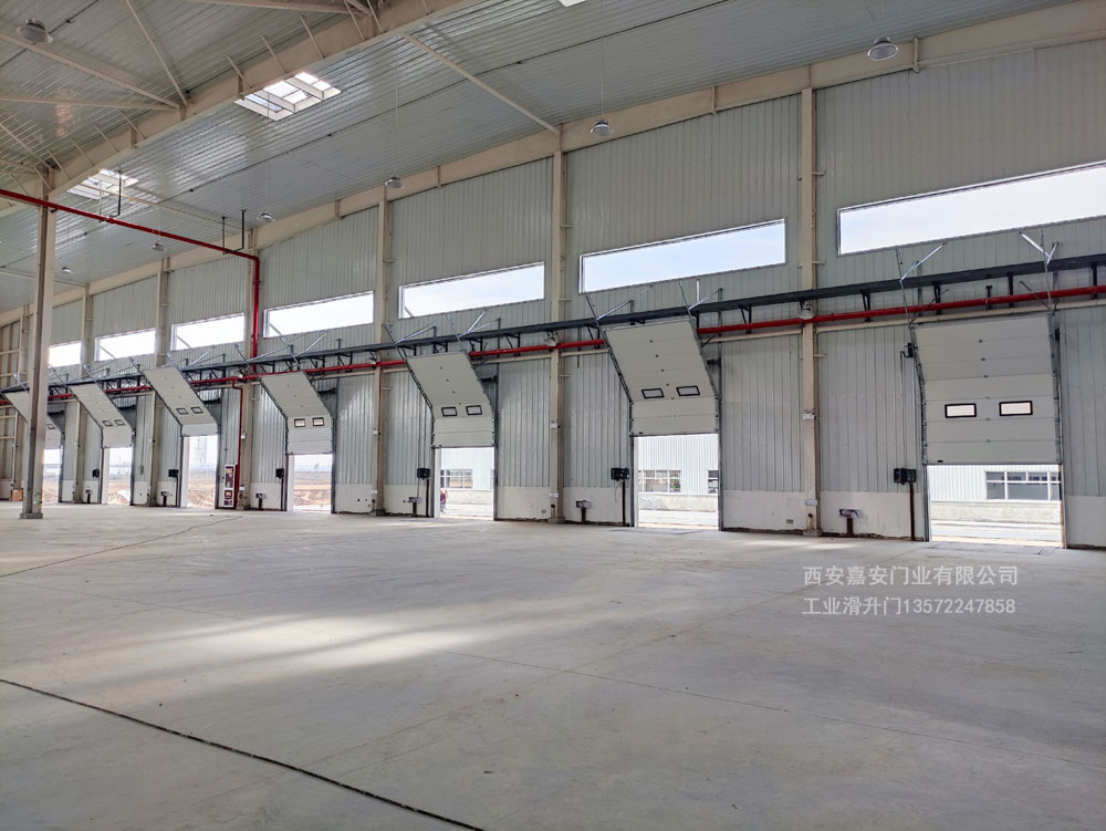 西安嘉安门业与大荔冬枣产业园项目展开工业提升门、卸台合作